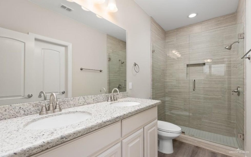 1340 Zurich Avenue, McAllen, TX 78504, 3 Bedrooms Bedrooms, ,2 BathroomsBathrooms,Residential,For Sale,1340 Zurich Avenue,476840