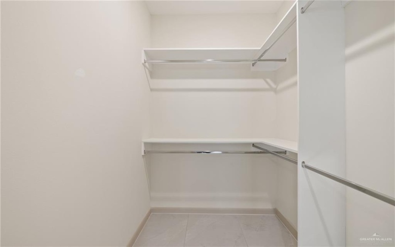 1906 W Violet Drive, Pharr, TX 78577, ,Residential Multi Family,For Sale,1906 W Violet Drive,476896