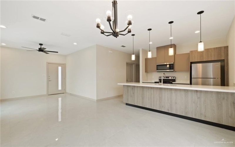 1906 W Violet Drive, Pharr, TX 78577, ,Residential Multi Family,For Sale,1906 W Violet Drive,476896