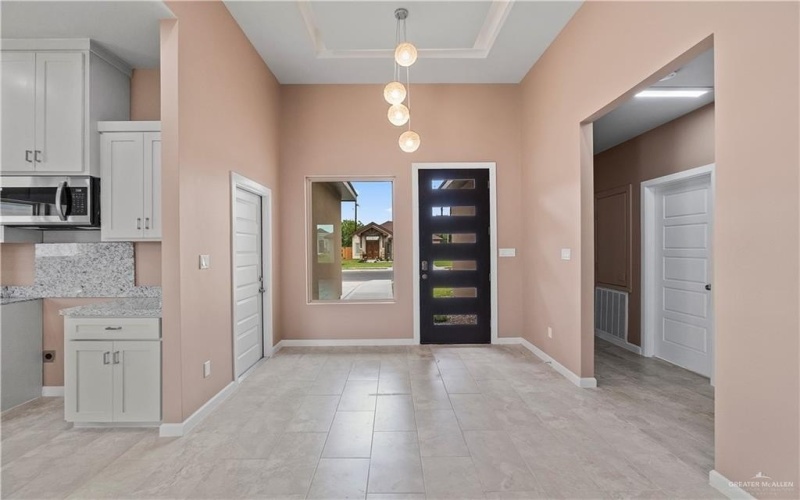 5928 N Playa Del Sol Street, Edinburg, TX 78542, 3 Bedrooms Bedrooms, ,2 BathroomsBathrooms,Residential,For Sale,5928 N Playa Del Sol Street,476914