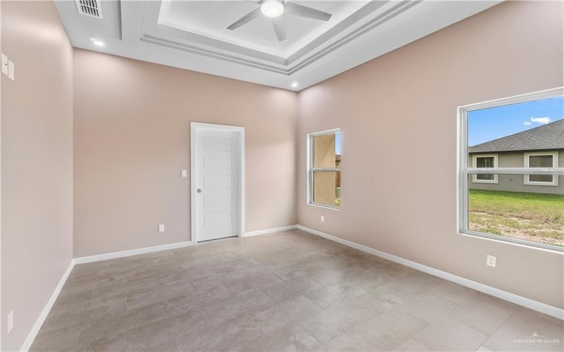 5928 N Playa Del Sol Street, Edinburg, TX 78542, 3 Bedrooms Bedrooms, ,2 BathroomsBathrooms,Residential,For Sale,5928 N Playa Del Sol Street,476914
