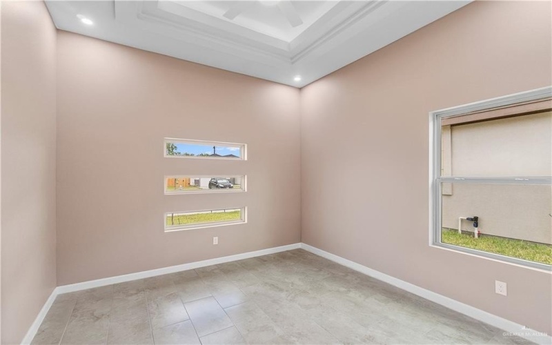 5928 N Playa Del Sol Street, Edinburg, TX 78542, 3 Bedrooms Bedrooms, ,2 BathroomsBathrooms,Residential,For Sale,5928 N Playa Del Sol Street,476914