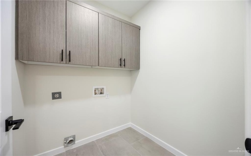 2205 Dorado Drive, Mission, TX 78573, 3 Habitaciones Habitaciones , ,2 BañosBaños,Residential,En Venta,2205 Dorado Drive,476921