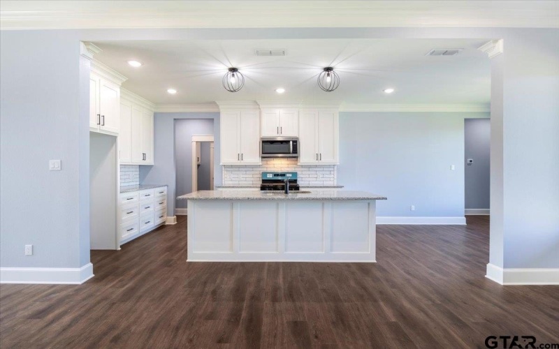 230 Sides Blvd, Bullard, TX 75757, 3 Bedrooms Bedrooms, ,2 BathroomsBathrooms,Residential,For Sale,230 Sides Blvd,25011327