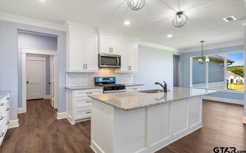 230 Sides Blvd, Bullard, TX 75757, 3 Bedrooms Bedrooms, ,2 BathroomsBathrooms,Residential,For Sale,230 Sides Blvd,25011327