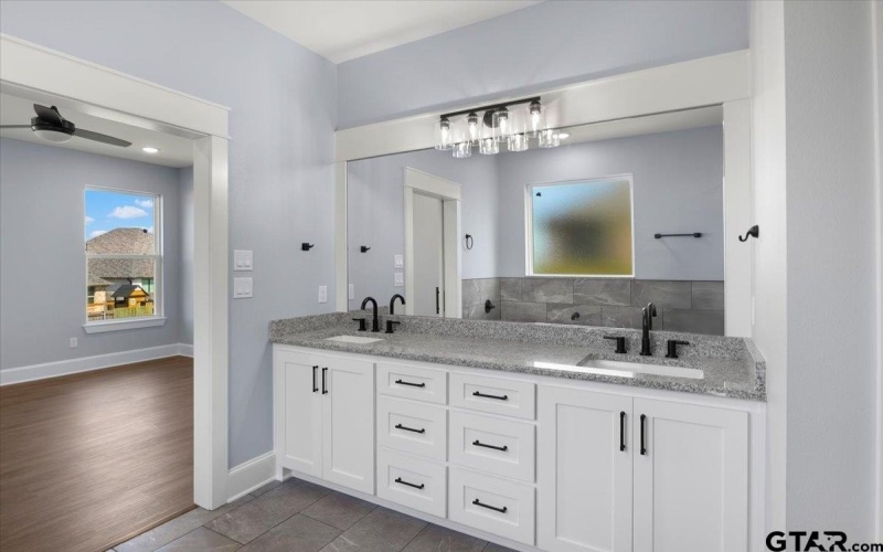 230 Sides Blvd, Bullard, TX 75757, 3 Bedrooms Bedrooms, ,2 BathroomsBathrooms,Residential,For Sale,230 Sides Blvd,25011327