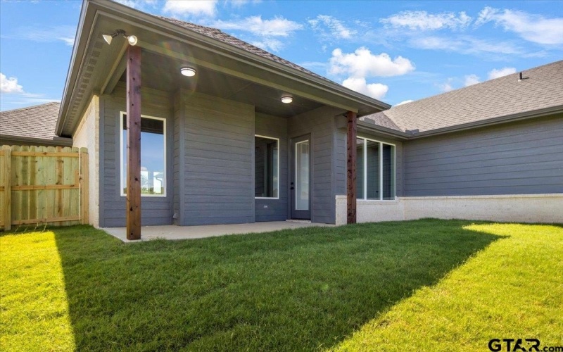 230 Sides Blvd, Bullard, TX 75757, 3 Bedrooms Bedrooms, ,2 BathroomsBathrooms,Residential,For Sale,230 Sides Blvd,25011327
