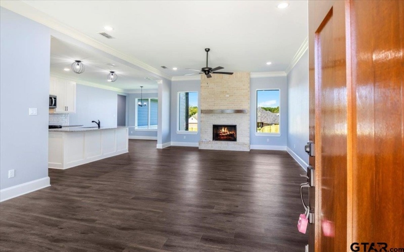 230 Sides Blvd, Bullard, TX 75757, 3 Bedrooms Bedrooms, ,2 BathroomsBathrooms,Residential,For Sale,230 Sides Blvd,25011327