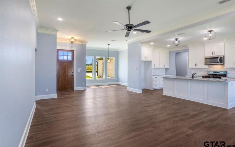 230 Sides Blvd, Bullard, TX 75757, 3 Bedrooms Bedrooms, ,2 BathroomsBathrooms,Residential,For Sale,230 Sides Blvd,25011327