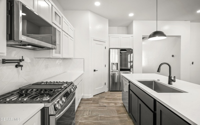 948 Elstree Court, El Paso, TX 79928, 3 Habitaciones Habitaciones , ,2 BañosBaños,Residential,En Venta,948 Elstree Court,912422