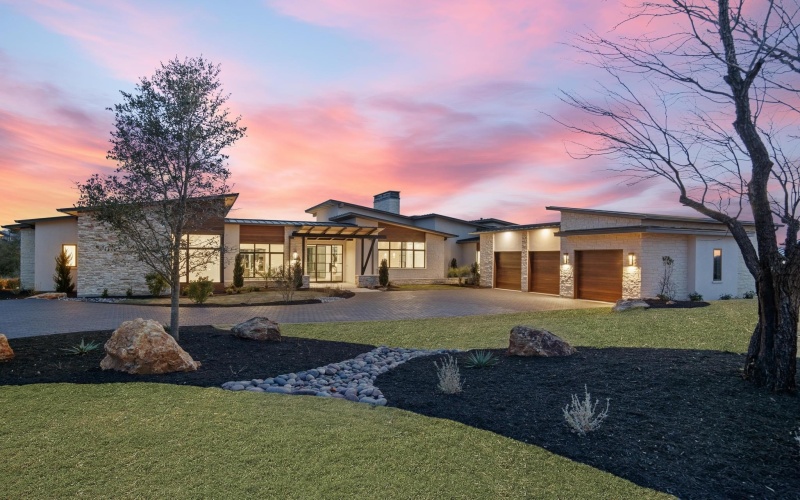 1047 Overlook Pkwy Parkway, Horseshoe Bay, TX 78657, 4 Bedrooms Bedrooms, ,5 BathroomsBathrooms,Residential,For Sale,1047 Overlook Pkwy Parkway,174414