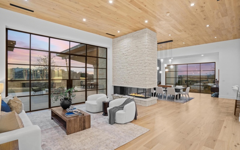 1047 Overlook Pkwy Parkway, Horseshoe Bay, TX 78657, 4 Bedrooms Bedrooms, ,5 BathroomsBathrooms,Residential,For Sale,1047 Overlook Pkwy Parkway,174414