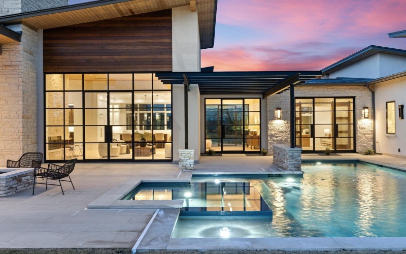 1047 Overlook Pkwy Parkway, Horseshoe Bay, TX 78657, 4 Bedrooms Bedrooms, ,5 BathroomsBathrooms,Residential,For Sale,1047 Overlook Pkwy Parkway,174414