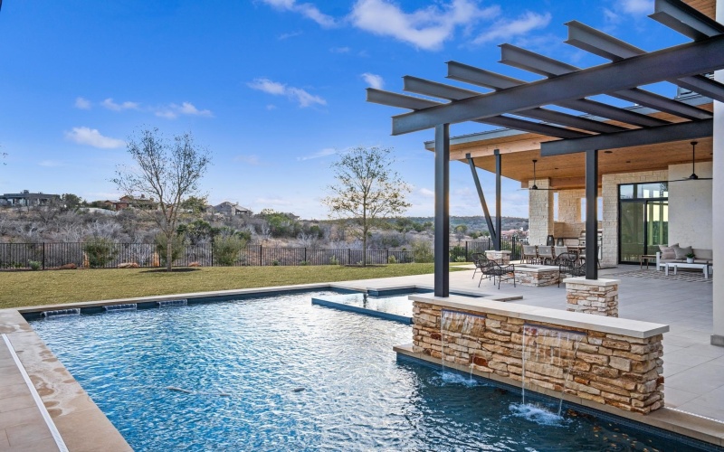 1047 Overlook Pkwy Parkway, Horseshoe Bay, TX 78657, 4 Bedrooms Bedrooms, ,5 BathroomsBathrooms,Residential,For Sale,1047 Overlook Pkwy Parkway,174414
