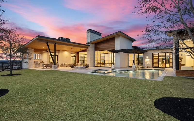 1047 Overlook Pkwy Parkway, Horseshoe Bay, TX 78657, 4 Bedrooms Bedrooms, ,5 BathroomsBathrooms,Residential,For Sale,1047 Overlook Pkwy Parkway,174414
