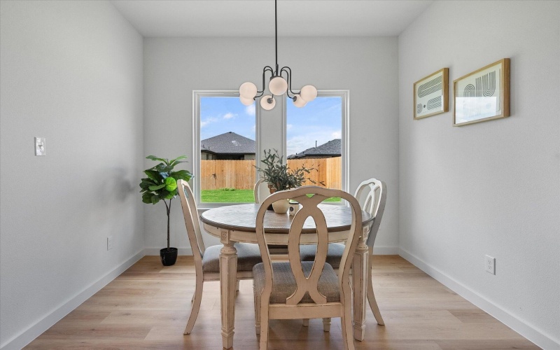 6910 14th Street, Lubbock, TX 79416, 3 Bedrooms Bedrooms, ,2 BathroomsBathrooms,Residential,For Sale,6910 14th Street,202558286