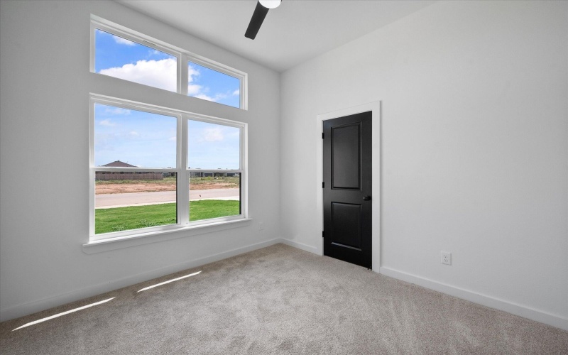 6910 14th Street, Lubbock, TX 79416, 3 Bedrooms Bedrooms, ,2 BathroomsBathrooms,Residential,For Sale,6910 14th Street,202558286