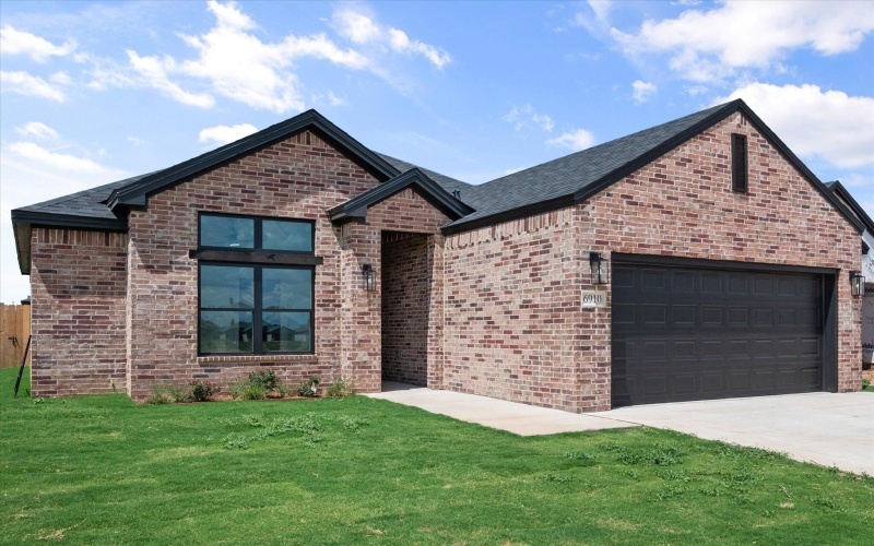 6910 14th Street, Lubbock, TX 79416, 3 Bedrooms Bedrooms, ,2 BathroomsBathrooms,Residential,For Sale,6910 14th Street,202558286