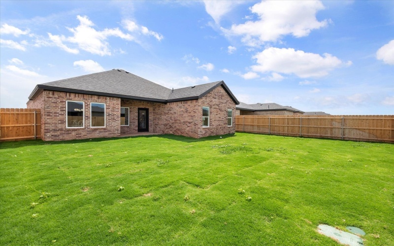 6910 14th Street, Lubbock, TX 79416, 3 Bedrooms Bedrooms, ,2 BathroomsBathrooms,Residential,For Sale,6910 14th Street,202558286