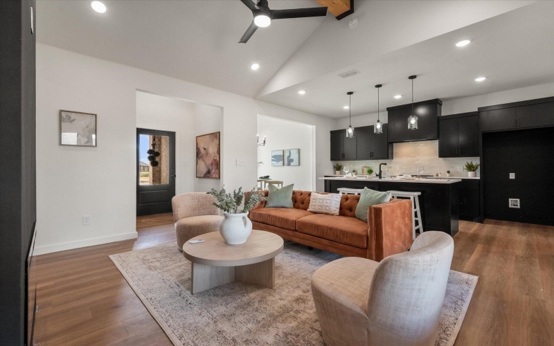 6918 14th Street, Lubbock, TX 79416, 3 Bedrooms Bedrooms, ,2 BathroomsBathrooms,Residential,For Sale,6918 14th Street,202558287