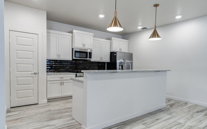 7037-7043 40th Street, Lubbock, TX 79424, 11 Habitaciones Habitaciones , ,8 BañosBaños,Residential,En Venta,7037-7043 40th Street,0,202558305