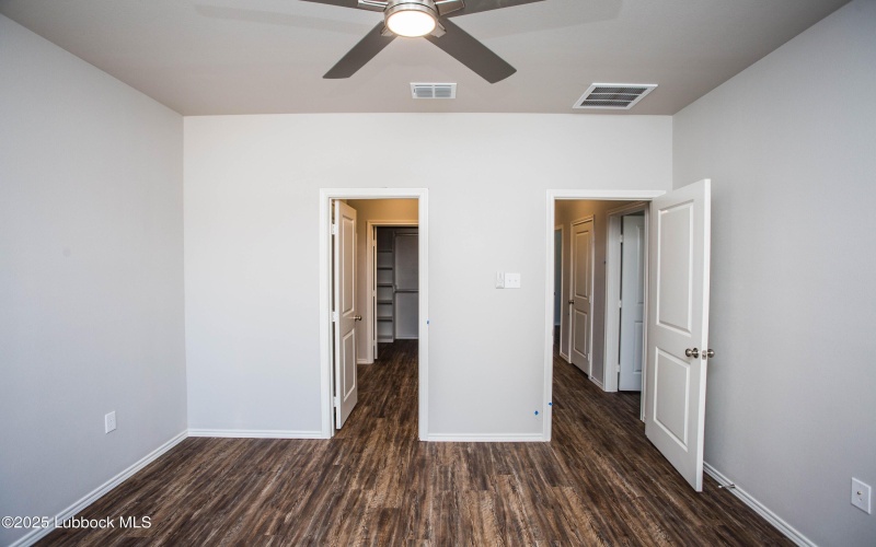 5861, 5863, 5865 Virginia Avenue, Lubbock, TX 79407, 18 Bedrooms Bedrooms, ,7 BathroomsBathrooms,Residential Multi Family,For Sale,5861,5863,5865 Virginia Avenue,202558321