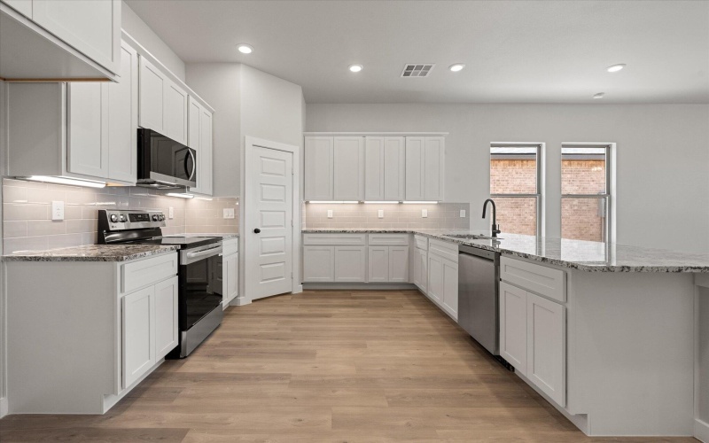 2303 133rd Street, Lubbock, TX 79423, 3 Habitaciones Habitaciones , ,2 BañosBaños,Residential,En Venta,2303 133rd Street,0,202558326