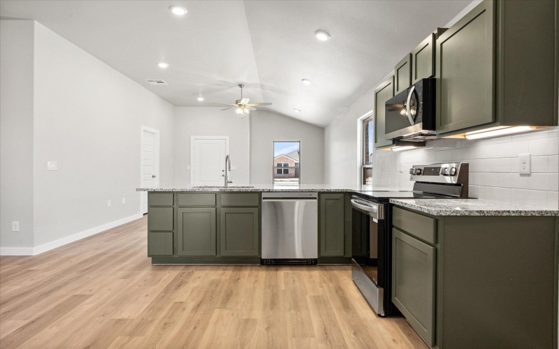 2306 133rd Street, Lubbock, TX 79423, 3 Bedrooms Bedrooms, ,2 BathroomsBathrooms,Residential,For Sale,2306 133rd Street,0,202558328