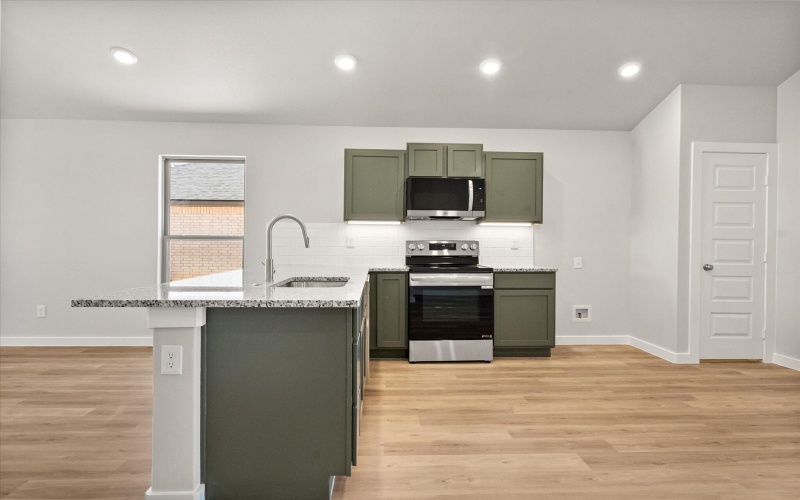 2306 133rd Street, Lubbock, TX 79423, 3 Bedrooms Bedrooms, ,2 BathroomsBathrooms,Residential,For Sale,2306 133rd Street,0,202558328