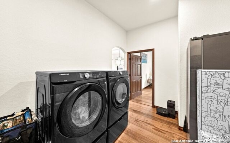 120 Western Way, Adkins, TX 78101, 4 Habitaciones Habitaciones , ,3 BañosBaños,Residential,En Venta,120 Western Way,0,1887128