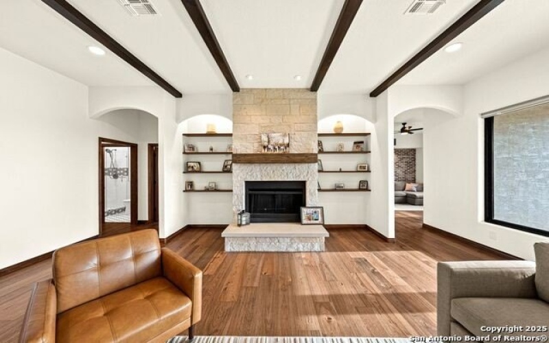 120 Western Way, Adkins, TX 78101, 4 Habitaciones Habitaciones , ,3 BañosBaños,Residential,En Venta,120 Western Way,0,1887128