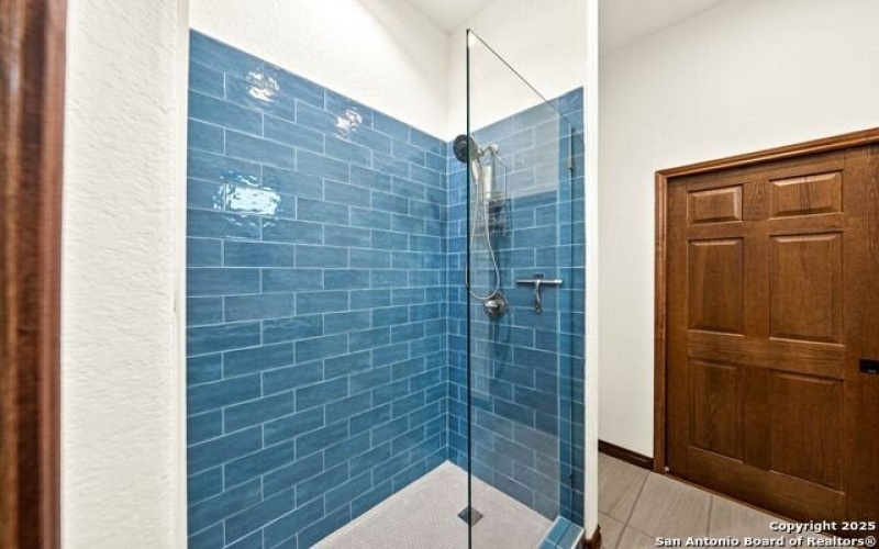 120 Western Way, Adkins, TX 78101, 4 Habitaciones Habitaciones , ,3 BañosBaños,Residential,En Venta,120 Western Way,0,1887128