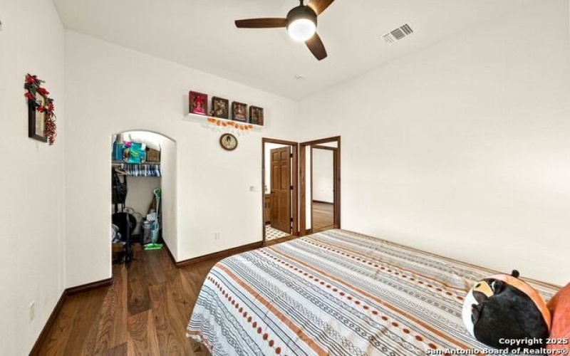 120 Western Way, Adkins, TX 78101, 4 Habitaciones Habitaciones , ,3 BañosBaños,Residential,En Venta,120 Western Way,0,1887128