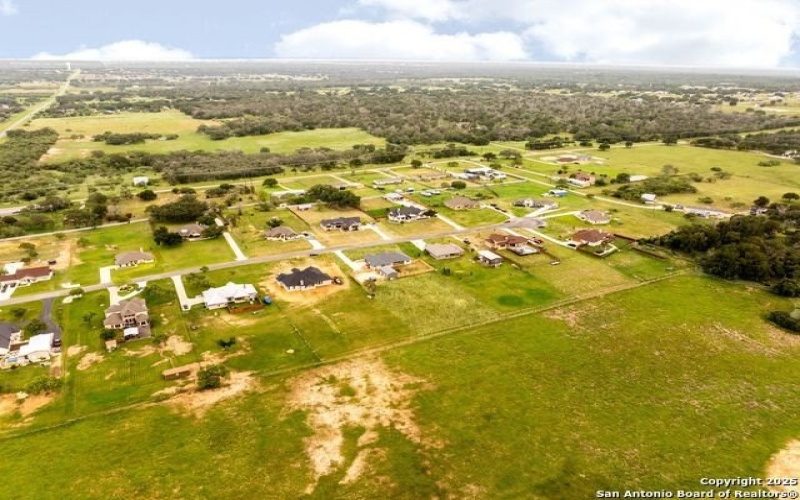 120 Western Way, Adkins, TX 78101, 4 Habitaciones Habitaciones , ,3 BañosBaños,Residential,En Venta,120 Western Way,0,1887128