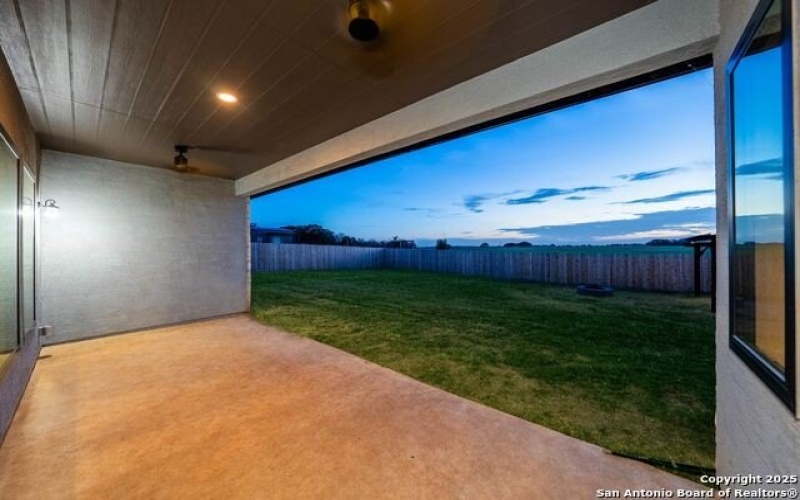 120 Western Way, Adkins, TX 78101, 4 Habitaciones Habitaciones , ,3 BañosBaños,Residential,En Venta,120 Western Way,0,1887128