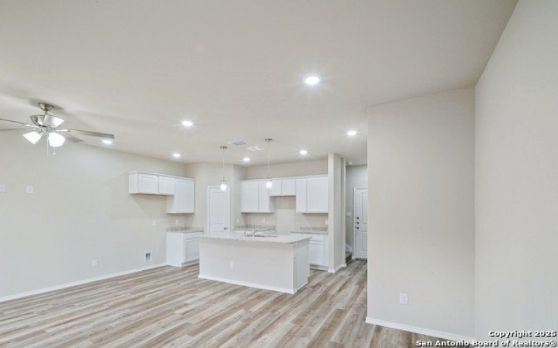 8911 N FM 1560 407-408, San Antonio, TX 78254, ,5 BañosBaños,Residential Multi Family,En Venta,8911 N FM 1560 407-408,1887217