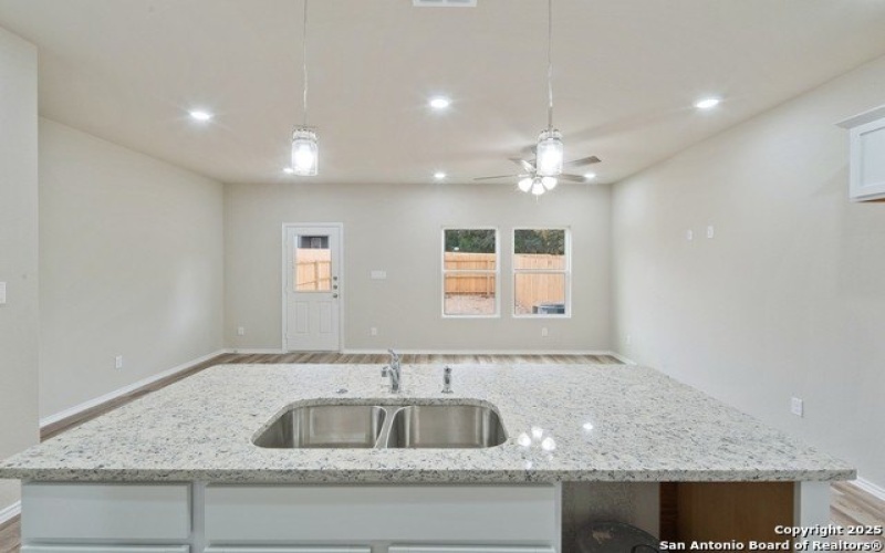 8911 N FM 1560 407-408, San Antonio, TX 78254, ,5 BañosBaños,Residential Multi Family,En Venta,8911 N FM 1560 407-408,1887217