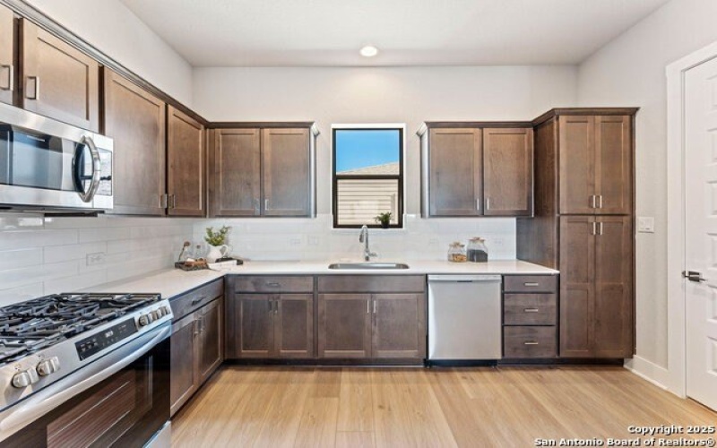 7944 Kennedy Hill, San Antonio, TX 78235, 2 Habitaciones Habitaciones , ,2 BañosBaños,Residential,En Venta,7944 Kennedy Hill,1887235