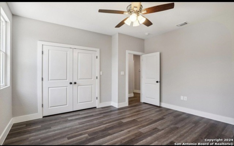 750 la paloma, Canyon Lake, TX 78133, 4 Habitaciones Habitaciones , ,2 BañosBaños,Residential,En Venta,750 la paloma,0,1887298