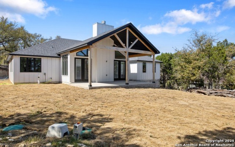 750 la paloma, Canyon Lake, TX 78133, 4 Habitaciones Habitaciones , ,2 BañosBaños,Residential,En Venta,750 la paloma,0,1887298