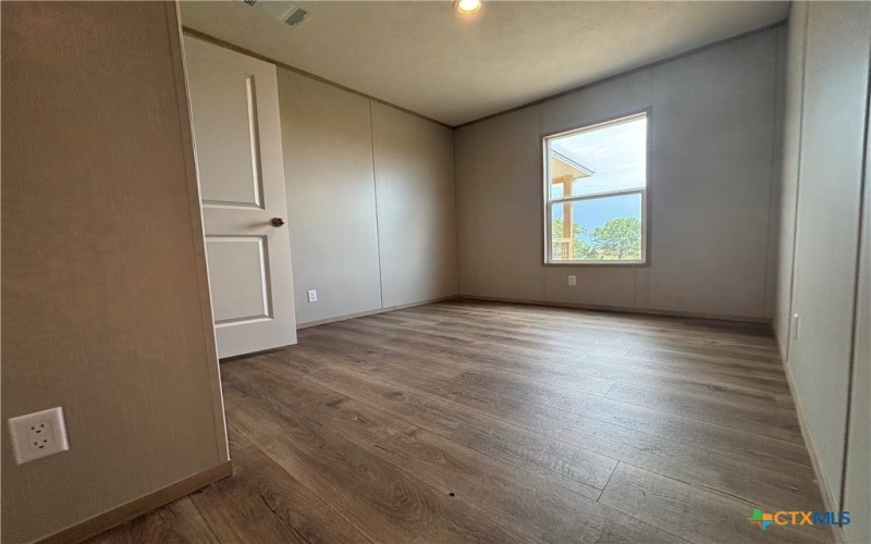 4927 Mustang Way, San Marcos, TX 78666, 4 Habitaciones Habitaciones , ,2 BañosBaños,Residential,En Venta,4927 Mustang Way,586678