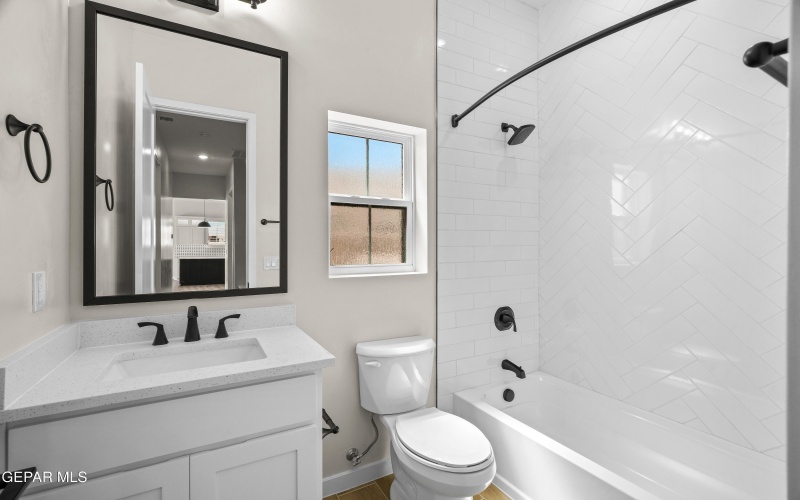 13034 Bucklebury Court, Horizon City, TX 79928, 4 Habitaciones Habitaciones , ,3 BañosBaños,Residential,En Venta,13034 Bucklebury Court,912446