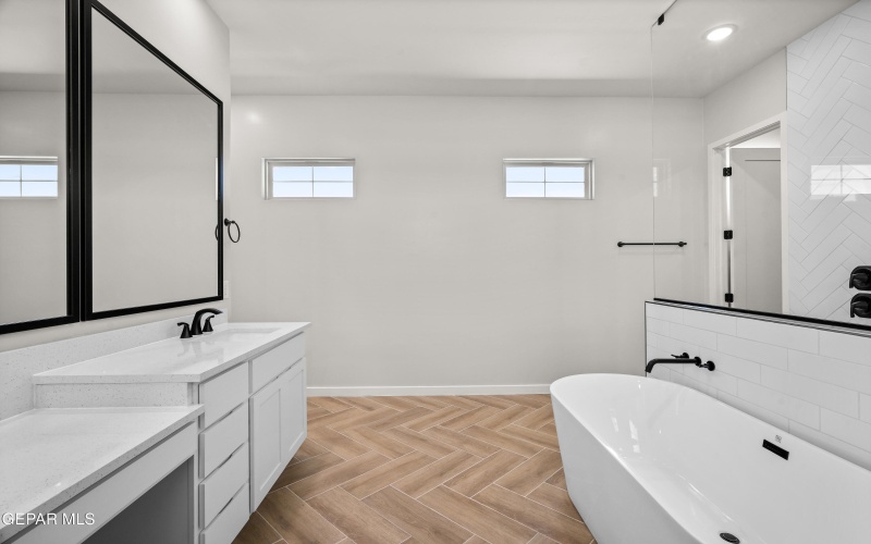 13034 Bucklebury Court, Horizon City, TX 79928, 4 Habitaciones Habitaciones , ,3 BañosBaños,Residential,En Venta,13034 Bucklebury Court,912446