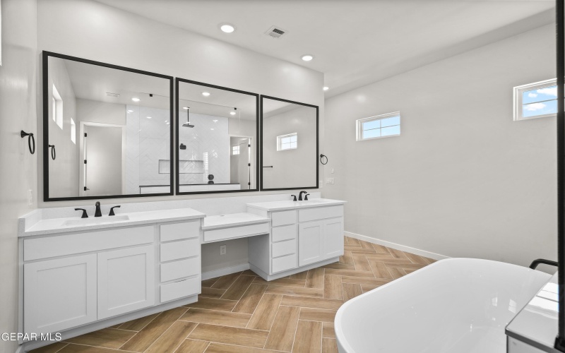 13034 Bucklebury Court, Horizon City, TX 79928, 4 Habitaciones Habitaciones , ,3 BañosBaños,Residential,En Venta,13034 Bucklebury Court,912446