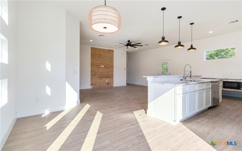 7 Rocky Run, Wimberley, TX 78676, 3 Bedrooms Bedrooms, ,2 BathroomsBathrooms,Residential,For Sale,7 Rocky Run,587237