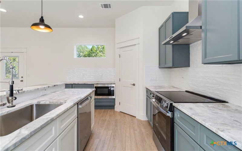 7 Rocky Run, Wimberley, TX 78676, 3 Bedrooms Bedrooms, ,2 BathroomsBathrooms,Residential,For Sale,7 Rocky Run,587237