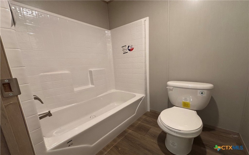 4903 Mustang Way, San Marcos, TX 78666, 4 Habitaciones Habitaciones , ,2 BañosBaños,Residential,En Venta,4903 Mustang Way,587727