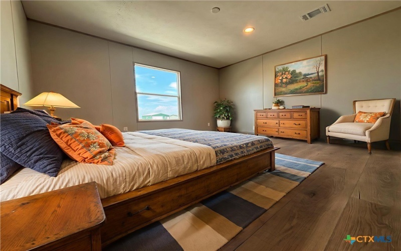 4903 Mustang Way, San Marcos, TX 78666, 4 Habitaciones Habitaciones , ,2 BañosBaños,Residential,En Venta,4903 Mustang Way,587727
