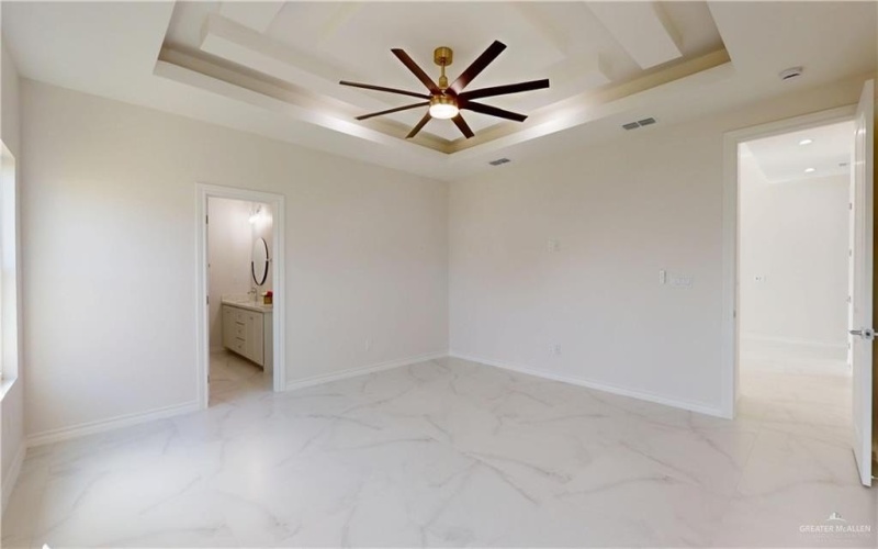 8006 N 48th Lane, McAllen, TX 78504, 4 Bedrooms Bedrooms, ,2 BathroomsBathrooms,Residential,For Sale,8006 N 48th Lane,476799