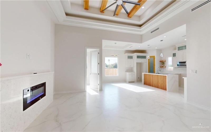 8006 N 48th Lane, McAllen, TX 78504, 4 Bedrooms Bedrooms, ,2 BathroomsBathrooms,Residential,For Sale,8006 N 48th Lane,476799
